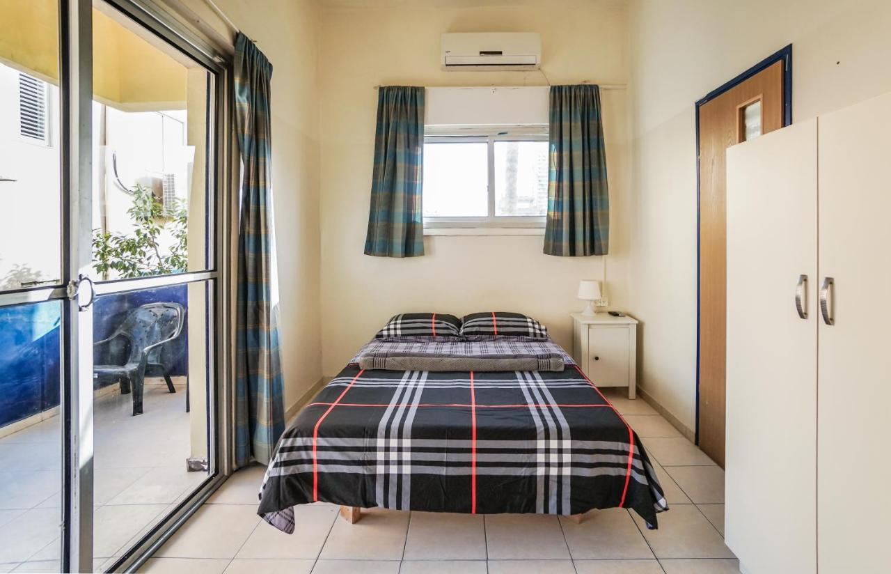 Hayarkon Hostel テル・アビブ エクステリア 写真