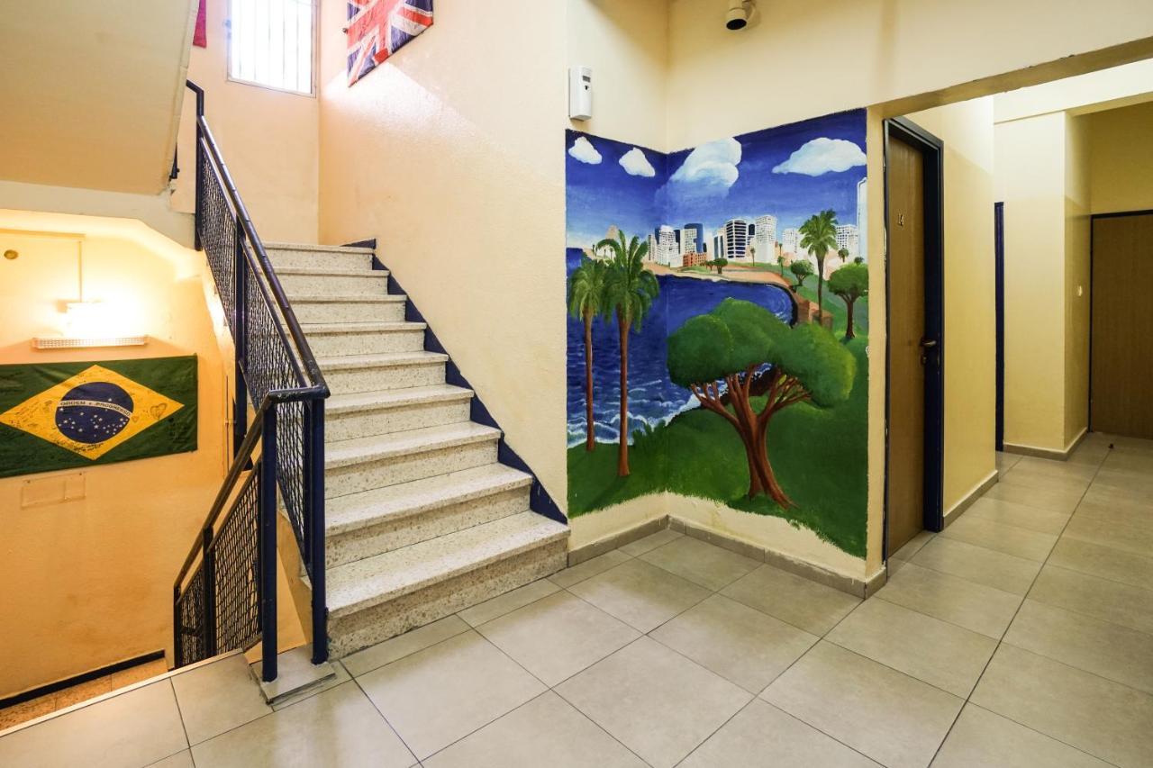 Hayarkon Hostel テル・アビブ エクステリア 写真
