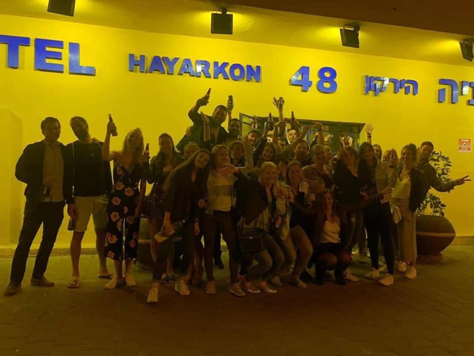 Hayarkon Hostel テル・アビブ エクステリア 写真